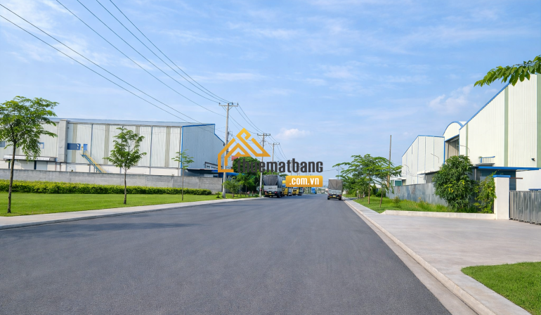 product/2026_06/cum-cong-nghiep-hai-son-duc-hoa-dong-2.png