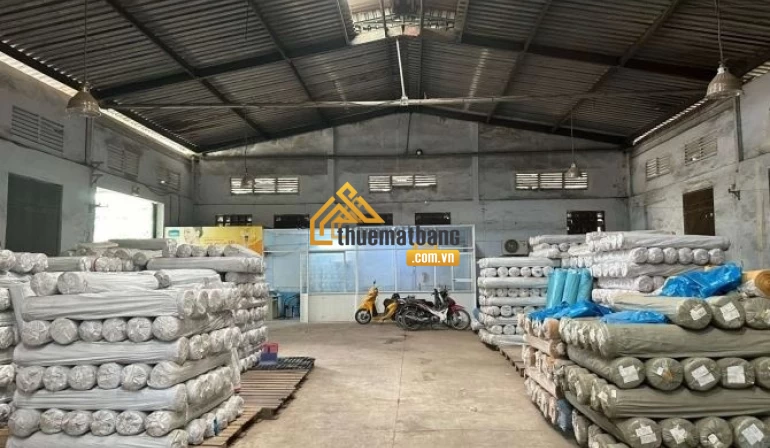 product/khoxuong/tp-ho-chi-minh/quan-tan-phu/cho-thue-kho-xuong-700m2-duong-au-co-tan-thanh-quan-tan-phu-1.webp