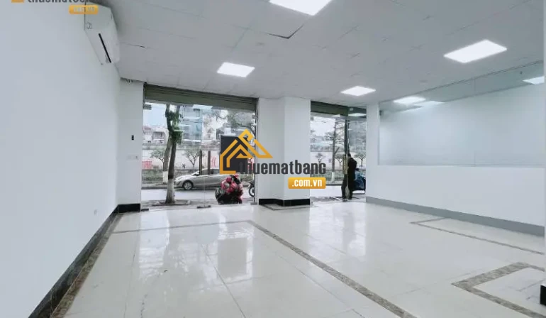 product/matbang/ha_noi/3_quan_cau_giay/dong-images-26-1-2024/chinh-chu-cho-thue-cua-hang-75m2-8m-mat-tien-so-189-quan-hoa-1.webp
