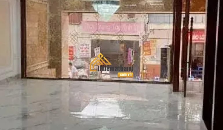 product/matbang/ha_noi/3_quan_cau_giay/dong-images-26-1-2024/cho-thue-mat-bang-kinh-doanh-tai-43-hoang-ngan-trung-hoa-cau-giay-3.webp