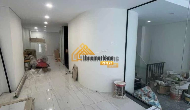 product/matbang/tp-ho-chi-minh/quan-1/mat-bang-kinh-doanh-moi-50m2-ngay-trung-tam-quan-1-gan-cv-le-van-tam-5.webp