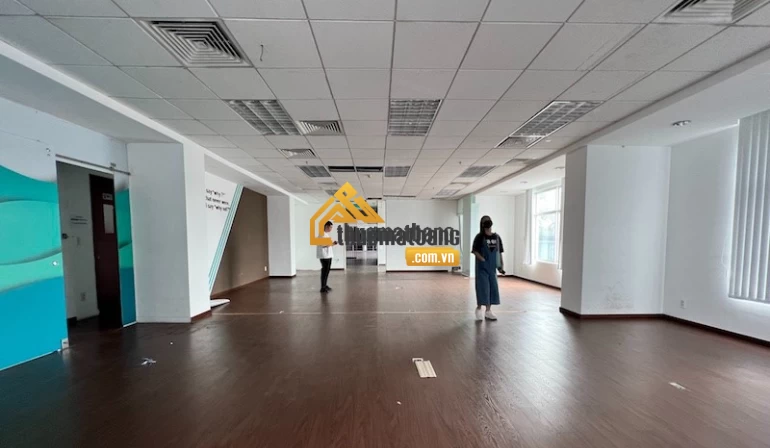 product/vanphong/tp-ho-chi-minh/quan-1/central-park-2-building-4.webp