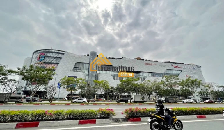 product/vanphong/tp-ho-chi-minh/thu-duc/gigamall-plaza-building-2.webp