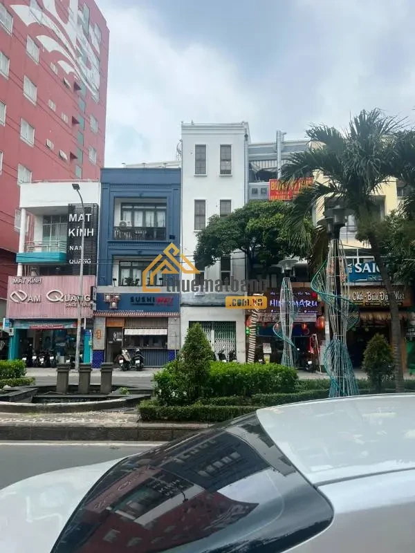 product/matbang/tp-ho-chi-minh/quan-phu-nhuan/dong-images-19-1-2024/cho-thue-mt-phan-xich-long-phu-nhuan-gia-thue-chi-32tr-thang-gan-vus-1.webp