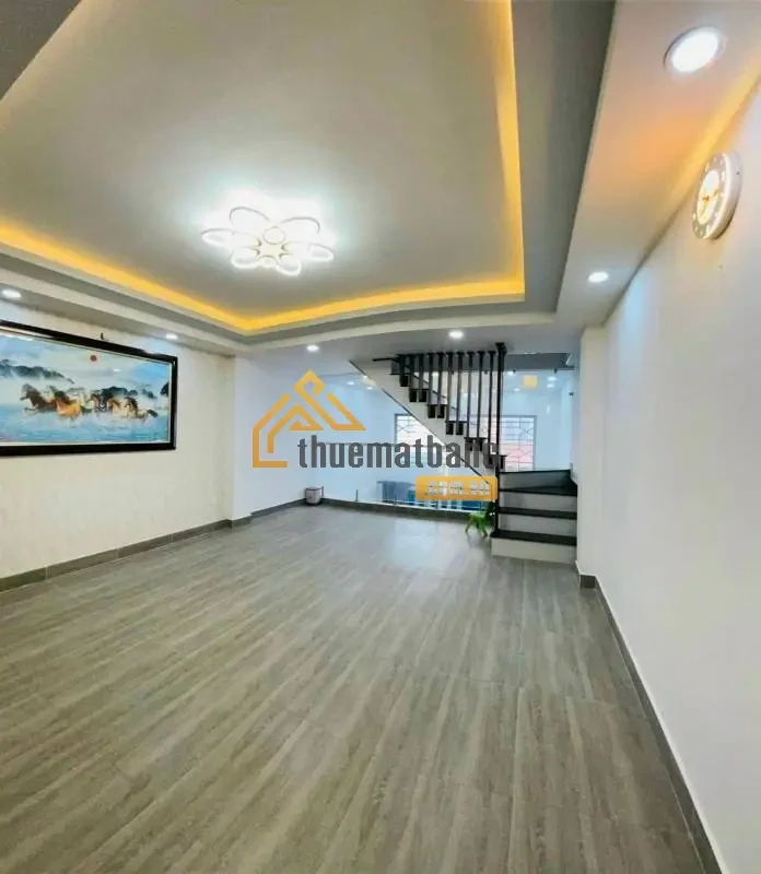 product/matbang/tp-ho-chi-minh/quan-phu-nhuan/dong-images-22-1-2024/cho-thue-nha-nguyen-can-2-mat-tien-huynh-van-banh-phu-nhuan-1.webp