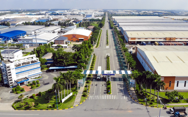 Hạ tầng đồng bộ trong khu công nghiệp giúp doanh nghiệp tiết kiệm chi phí vận hành khi thuê đất.