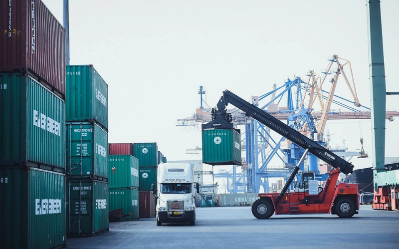 Cảng Hiệp Phước phù hợp với các doanh nghiệp logistics - vận tải