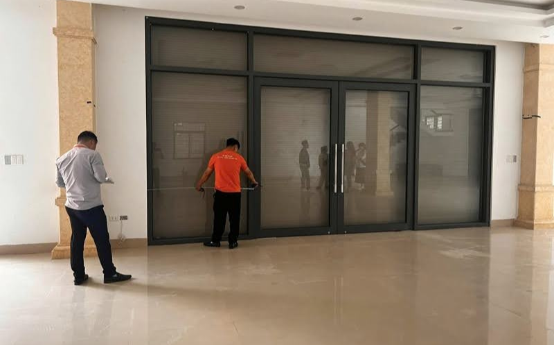 Việc khảo sát thực tế sẽ giúp bạn có cái nhìn rõ ràng hơn về cách chọn mặt bằng kinh doanh phù hợp.